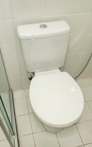 Apartamento à venda com 61m², 2 quartos e 2 vagasBanheiro da Suíte
