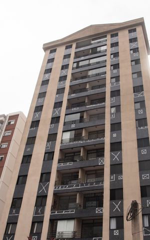 Apartamento à venda com 61m², 2 quartos e 2 vagasFachada