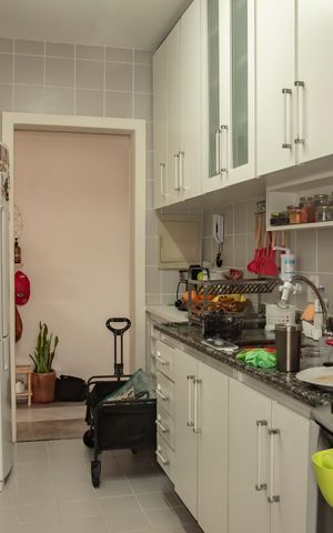 Apartamento à venda com 61m², 2 quartos e 2 vagasCozinha