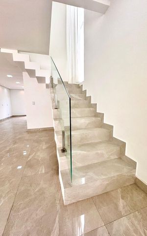 Casa de condomínio à venda com 110m², 3 quartos e 2 vagas