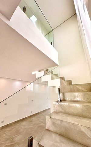 Casa de condomínio à venda com 110m², 3 quartos e 2 vagas