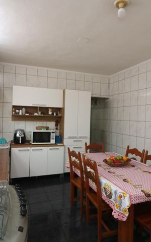 Casa à venda com 170m², 3 quartos e 2 vagasCozinha