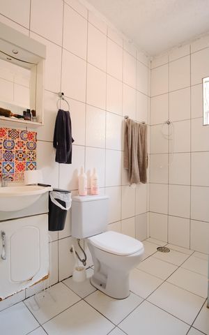 Casa para alugar com 123m², 2 quartos e 2 vagasBanheiro Social