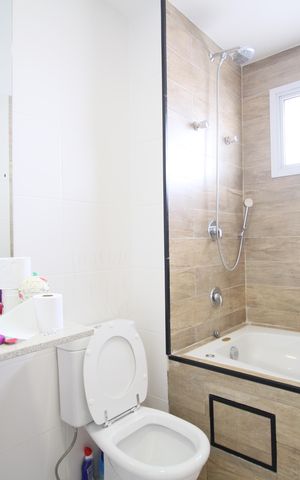 Apartamento à venda com 203m², 4 quartos e 3 vagasBanheiro 2