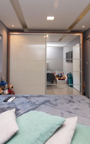 Casa à venda com 85m², 2 quartos e 1 vagaquarto