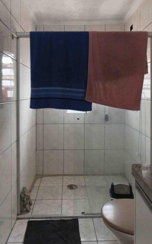 Casa à venda com 148m², 3 quartos e 2 vagasBanheiro da Suite