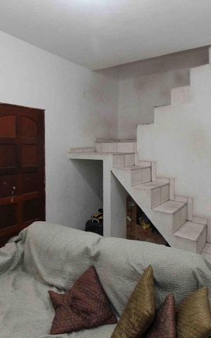 Casa à venda com 148m², 3 quartos e 2 vagasSala