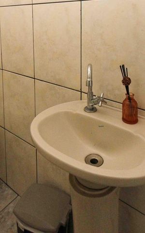 Casa à venda com 148m², 3 quartos e 2 vagasLavabo
