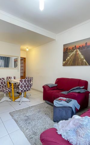 Casa de condomínio à venda com 60m², 2 quartos e 1 vaga Casa de condomínio à venda com 60m², 2 quartos e 1 vagaSala