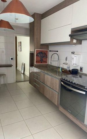 Apartamento para alugar com 288m², 3 quartos e 5 vagas