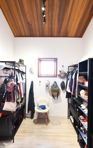 Casa de condomínio à venda com 300m², 3 quartos e 2 vagasQuarto 3 - Suíte Closet
