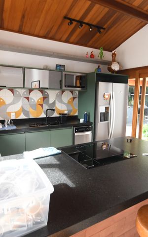 Casa de condomínio à venda com 300m², 3 quartos e 2 vagasCozinha