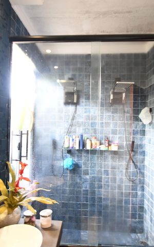 Casa de condomínio à venda com 300m², 3 quartos e 2 vagasBanheiro Suíte