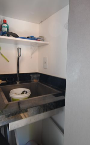 Casa de condomínio à venda com 300m², 3 quartos e 2 vagasÁrea de Serviço
