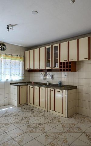 Casa à venda com 175m², 3 quartos e 1 vagaCozinha
