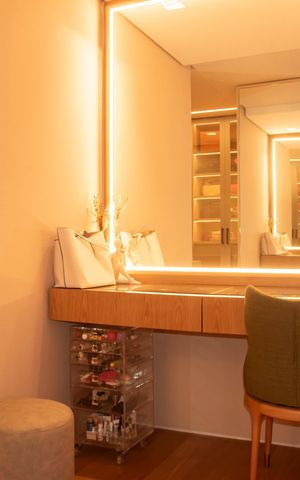 Apartamento para alugar com 160m², 2 quartos e 2 vagasSuíte 1 - Closet