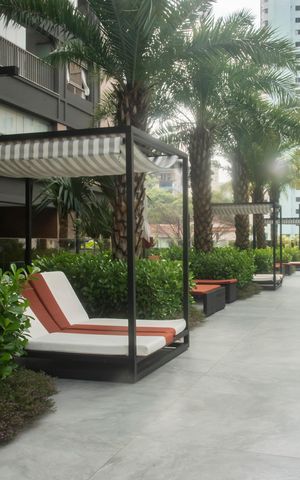 Apartamento para alugar com 160m², 2 quartos e 2 vagasÁrea comum - Piscina
