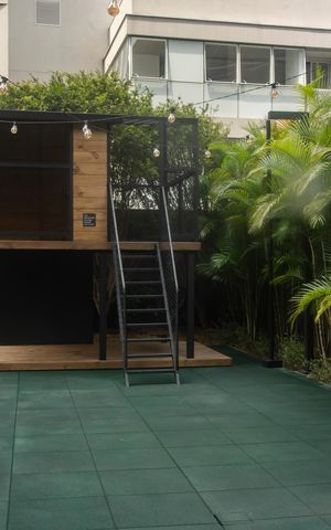 Apartamento para alugar com 160m², 2 quartos e 2 vagasÁrea comum - Playground