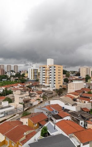 Apartamento à venda com 106m², 2 quartos e 1 vaga Apartamento à venda com 106m², 2 quartos e 1 vagaVista da Sacada da Salas
