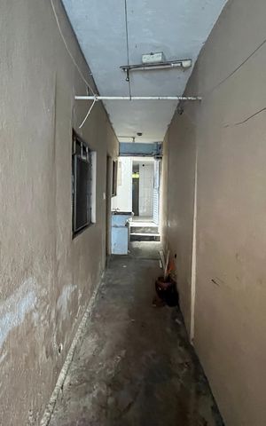Studio para alugar com 18m², 1 quarto e sem vaga Studio para alugar com 18m², 1 quarto e sem vagaCorredor