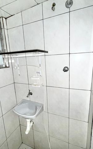 Studio para alugar com 18m², 1 quarto e sem vaga Studio para alugar com 18m², 1 quarto e sem vagaBanheiro