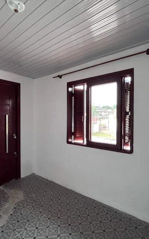 Casa à venda com 110m², 3 quartos e 1 vaga Casa à venda com 110m², 3 quartos e 1 vagaSala