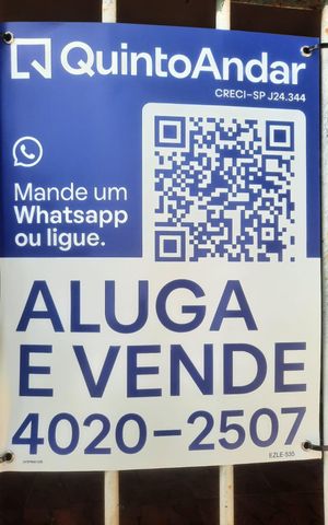 Casa à venda com 140m², 2 quartos e 2 vagas Casa à venda com 140m², 2 quartos e 2 vagasPlaquinha