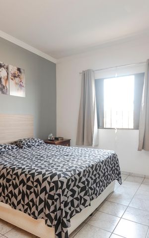 Casa para alugar com 180m², 3 quartos e 5 vagas Casa para alugar com 180m², 3 quartos e 5 vagasSuíte