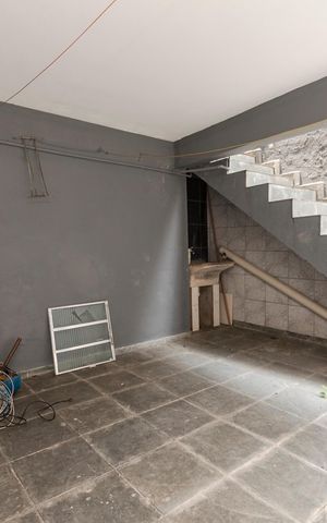 Casa para alugar com 180m², 3 quartos e 5 vagas Casa para alugar com 180m², 3 quartos e 5 vagasÁrea de Serviço