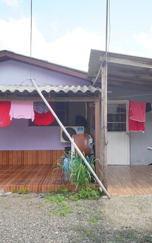Casa para alugar com 140m², 2 quartos e 1 vagaQuintal