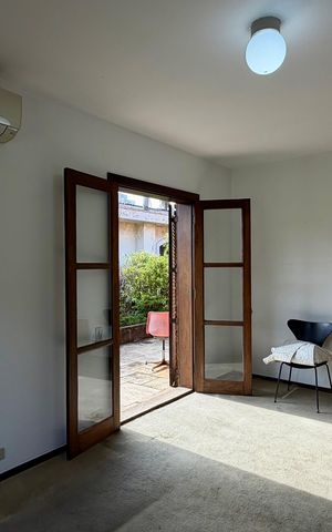 Casa à venda com 290m², 4 quartos e 2 vagas