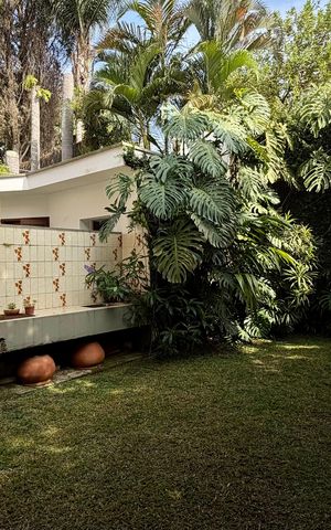 Casa à venda com 290m², 4 quartos e 2 vagas