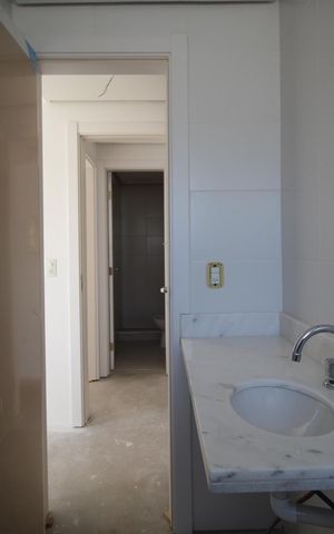 Apartamento à venda com 67m², 2 quartos e 1 vagaBanheiro da Suíte 1