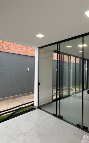 Casa à venda com 266m², 4 quartos e 2 vagas Casa à venda com 266m², 4 quartos e 2 vagasArea Gourmet