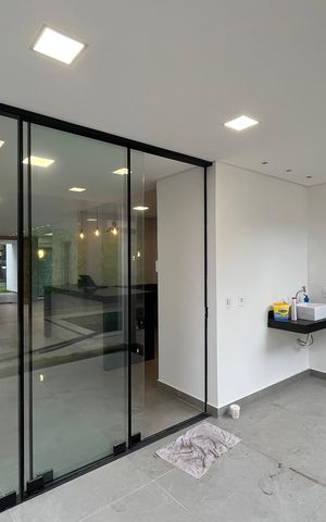 Casa à venda com 266m², 4 quartos e 2 vagas Casa à venda com 266m², 4 quartos e 2 vagasArea Gourmet