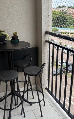 Apartamento à venda com 46m², 2 quartos e 1 vaga Apartamento à venda com 46m², 2 quartos e 1 vagavaranda