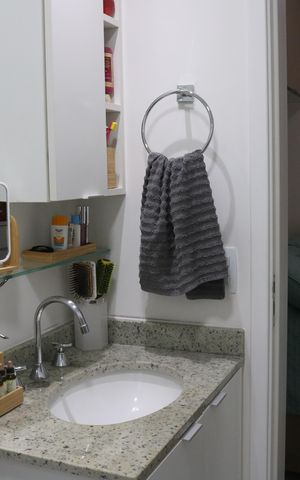 Apartamento à venda com 70m², 2 quartos e 1 vagaBanheiro 1