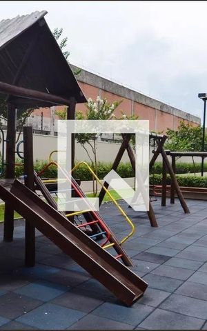 Apartamento à venda com 87m², 2 quartos e 2 vagas Apartamento à venda com 87m², 2 quartos e 2 vagasÁrea comum - Playground