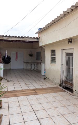 Casa à venda com 240m², 4 quartos e 3 vagasÁrea de Serviço e gourmet