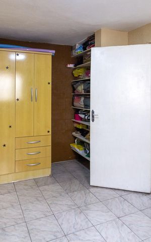 Casa à venda com 240m², 4 quartos e 3 vagasQuarto 3