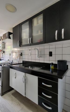 Apartamento à venda com 75m², 3 quartos e 1 vagaCozinha - Armários