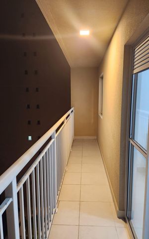 Apartamento à venda com 37m², 1 quarto e sem vaga Apartamento à venda com 37m², 1 quarto e sem vagaVaranda