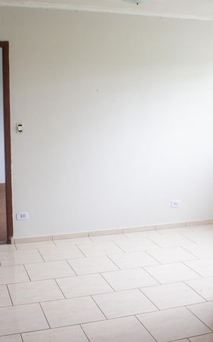 Casa para alugar com 80m², 2 quartos e sem vaga Casa para alugar com 80m², 2 quartos e sem vagaSala