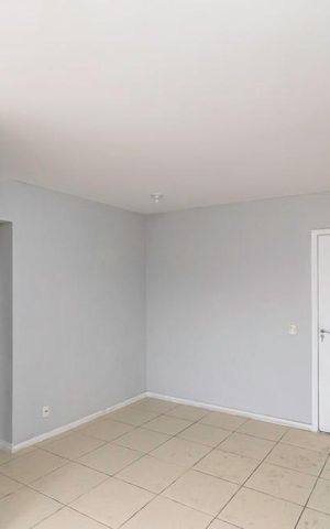 Apartamento à venda com 49m², 2 quartos e 1 vaga Apartamento à venda com 49m², 2 quartos e 1 vagaSala
