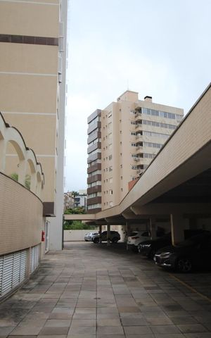 Apartamento para alugar com 145m², 3 quartos e 2 vagasGaragem