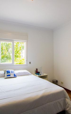Casa à venda com 450m², 4 quartos e 6 vagas Casa à venda com 450m², 4 quartos e 6 vagasSuíte 2