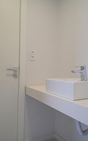 Apartamento à venda com 167m², 3 quartos e 2 vagasBanheiro da Suíte 2 e 3
