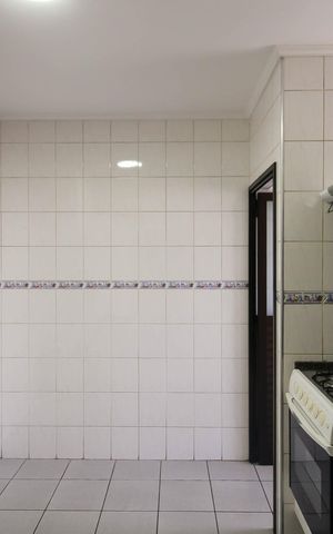 Apartamento à venda com 68m², 2 quartos e 2 vagas Apartamento à venda com 68m², 2 quartos e 2 vagasCozinha