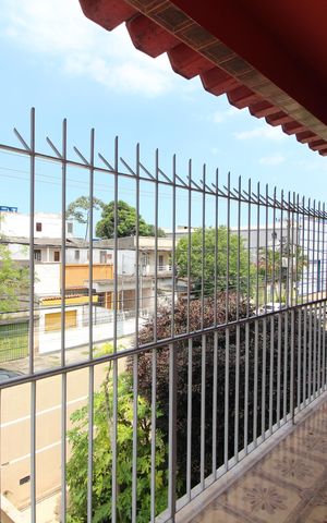 Casa para alugar com 110m², 2 quartos e 6 vagasVaranda