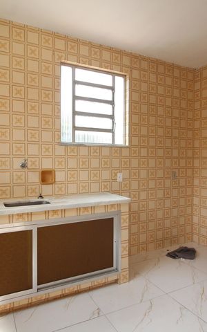 Casa para alugar com 110m², 2 quartos e 6 vagasCozinha